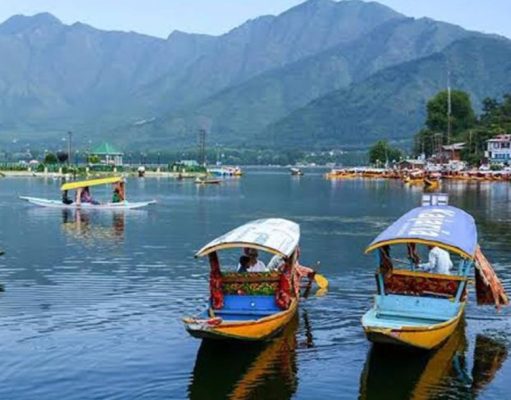 MeT forecast dry weather today, rains & thunderstorm from weekend in J&K