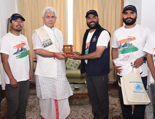 Har Shikhar Tiranga team calls on Lt Governor