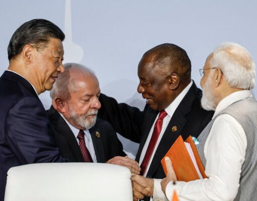 Modi, Xi seen having brief exchanges in Johannesburg